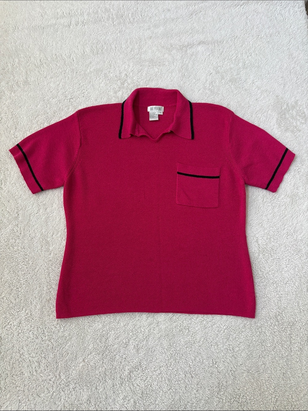 Dué Per Dué Polo-Style Short Sleeve Sweater with Black Trim